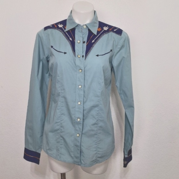Cruel Denim Blue Cowgirl Rodeo Embroidered Long Sleeve Button Down Shirt Size M - Picture 13 of 15